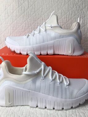Nike Free Metcon 6 Shoes Women’s SZ 10 White Platinum Tint FJ7126-101